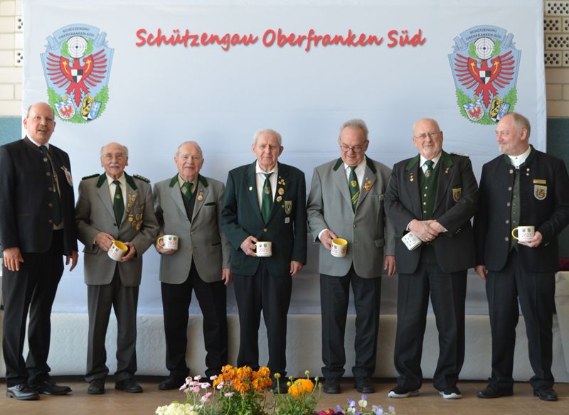 2025 Gauehrenmitgleider anwesend beim Gauschützentag in Seybothenreuth